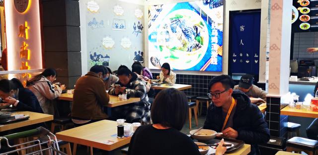开米线店需要投资多少钱（开个米线店怎么样）-盈途副业网