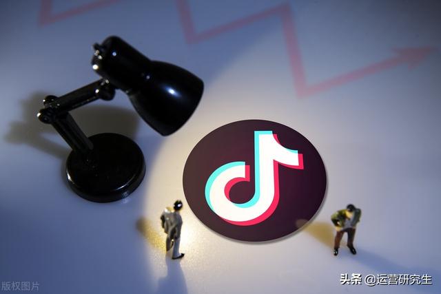 抖音拍摄用什么设备,抖音剪辑用什么软件比较好?插图1 抖音拍摄用什么设备,抖音剪辑用什么软件比较好?插图1